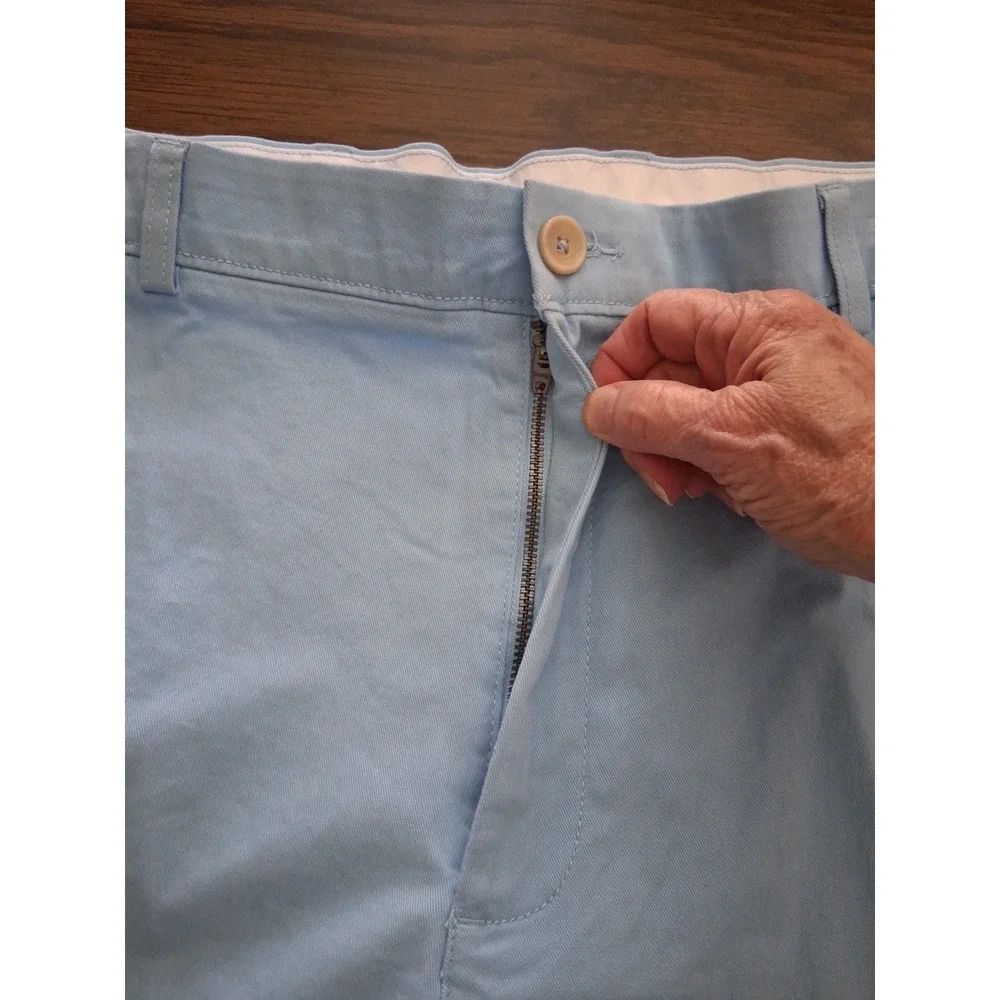 NWT Roundtree & Yorke Casuals Shorts Men 42 x 9